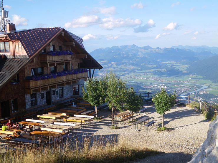 Gipfelsieg - Bergwanderung auf den Pendling